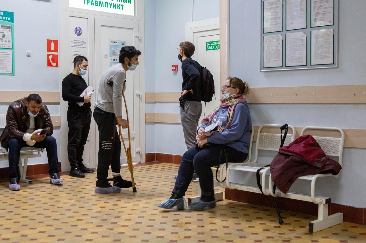 Фото «Больно мне сильно»: что происходит в травмпункте Новосибирска в разгар гололёдного сезона 2